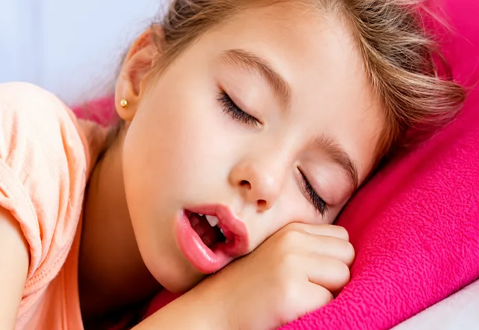 Adenoid Facies problem in child Adenoid Facies problem in child